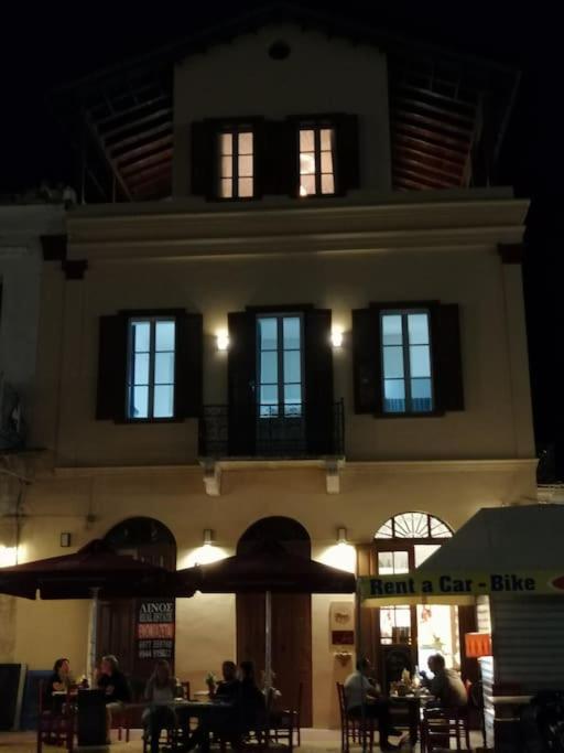 Aegina Port Apt 2-Διαμέρισμα Στο Λιμάνι Της Αίγινας 2 외부 사진
