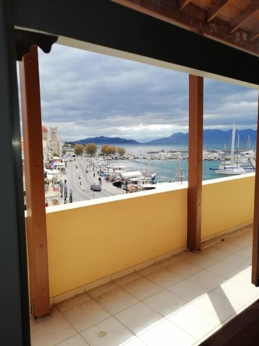 Aegina Port Apt 2-Διαμέρισμα Στο Λιμάνι Της Αίγινας 2 외부 사진
