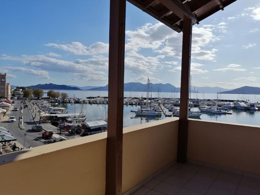 Aegina Port Apt 2-Διαμέρισμα Στο Λιμάνι Της Αίγινας 2 외부 사진