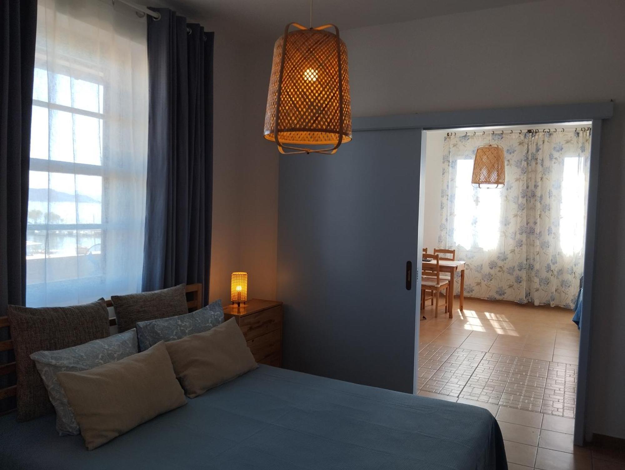 Aegina Port Apt 2-Διαμέρισμα Στο Λιμάνι Της Αίγινας 2 외부 사진